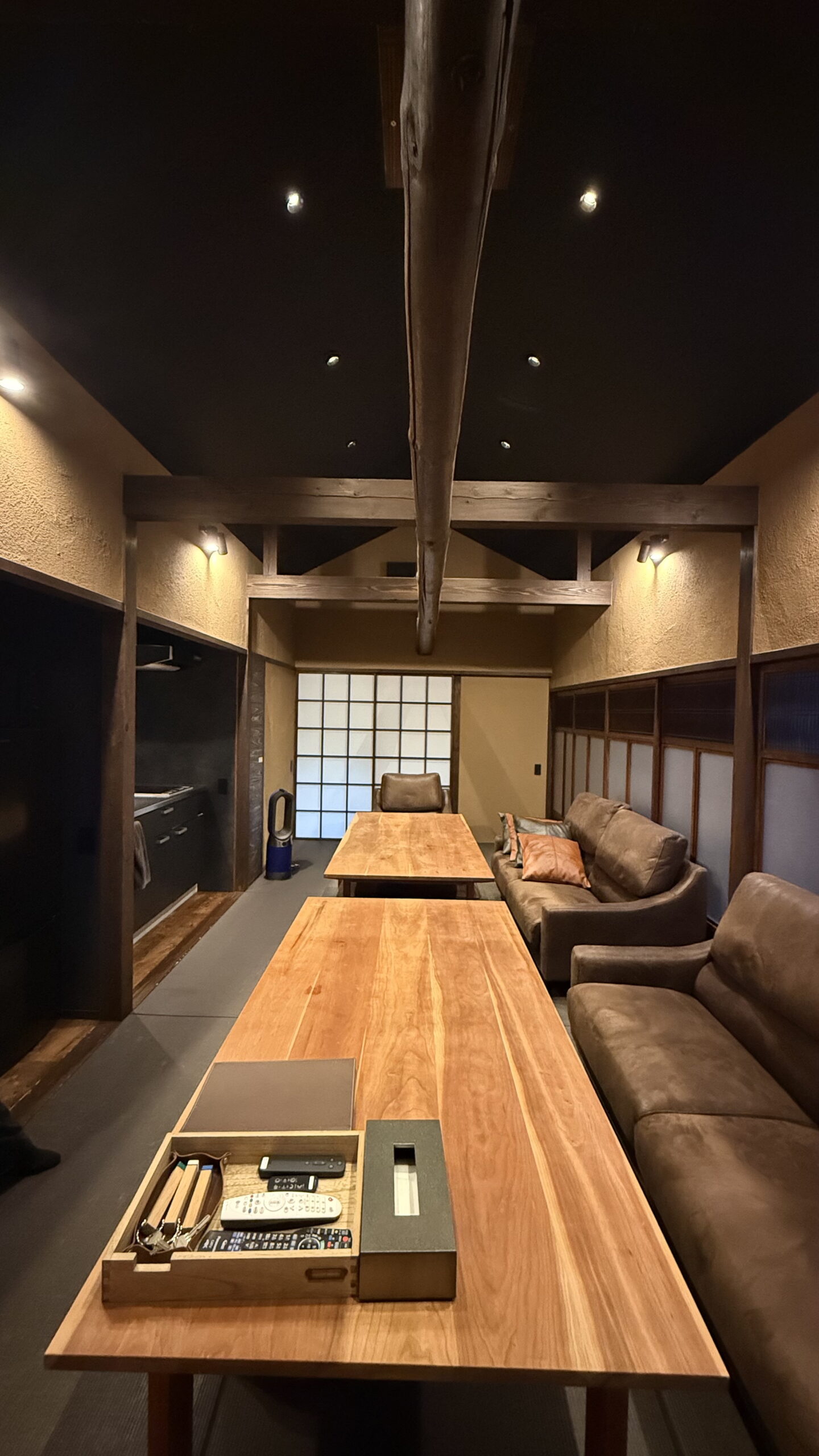 瀬戸内サウナホテル月 内観2